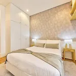 Avenue Garden 4*