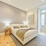 Aparthotel Avenue Garden 4*