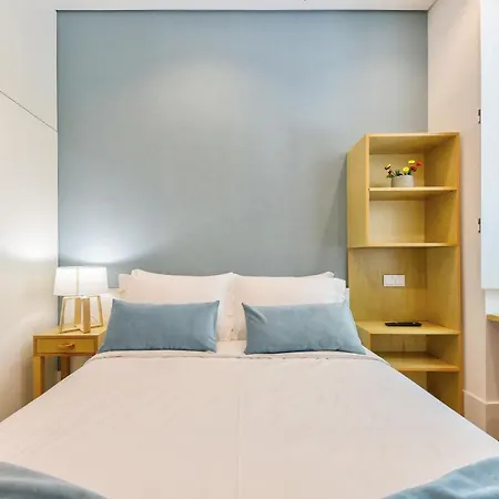Avenue Garden 4*