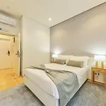 Avenue Garden Aparthotel 4*
