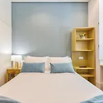 Avenue Garden 4*