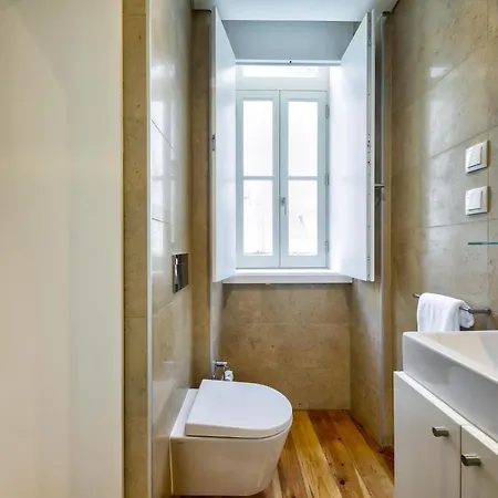 Avenue Garden 4*