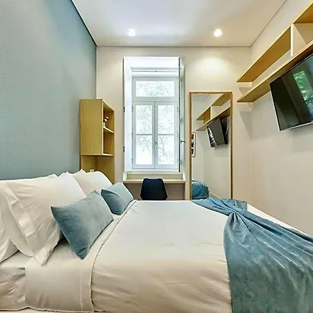 Ξενοδοχείο με διαμερίσματα Avenue Garden 4*